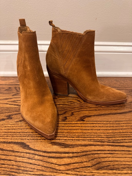 Marc Fisher Shoes - Marc Fisher Gadri Women's Suede Pointed Toe Ankle Boot - Tan size 7